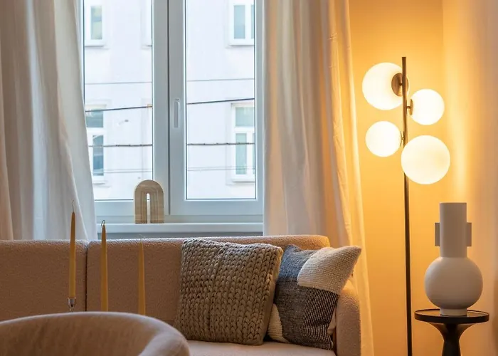 Josef's I Urban Living I Premium 02 *